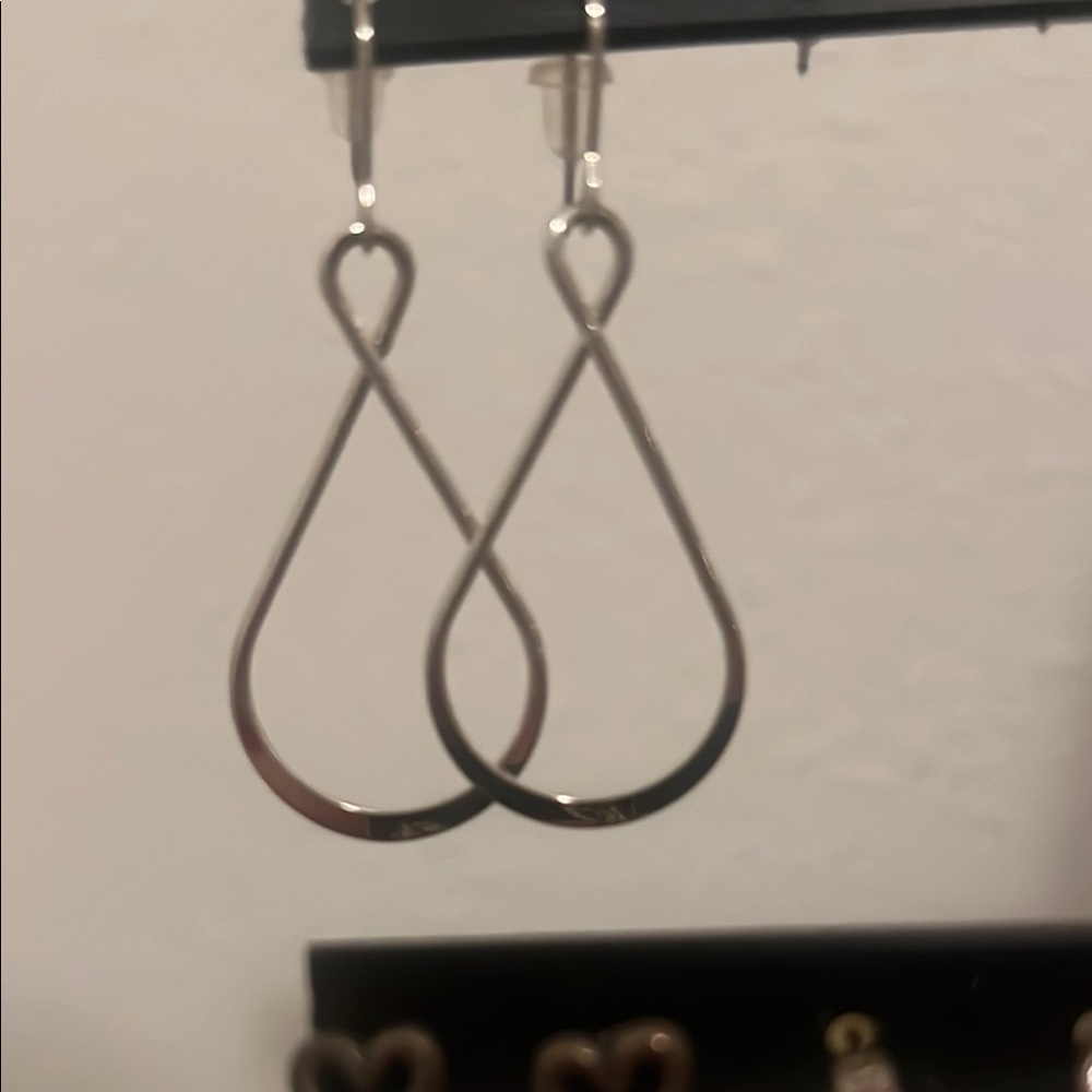 Silver Teardrop Earrings